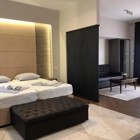 Luxury With Private Pool And Jacuzzi Willa