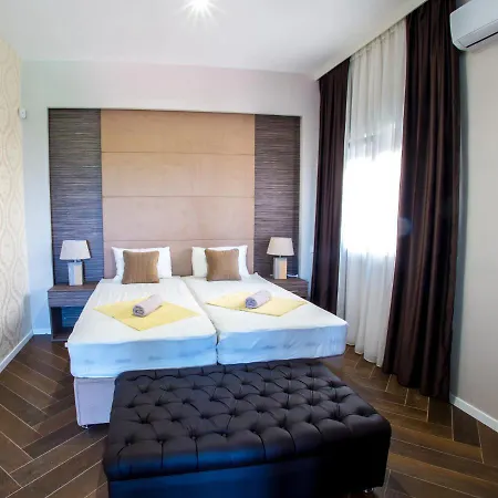 Villa Luxury With Private Pool And Jacuzzi *